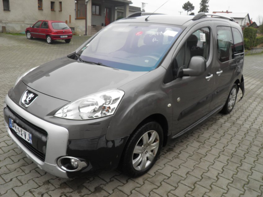 Peugeot Partner TEPEE 1,6 HDI 2010 Auta z dovozu